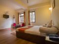 crown-de-la-cruz-residency