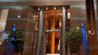 holiday-inn-express-puerto-madero-an-ihg-hotel
