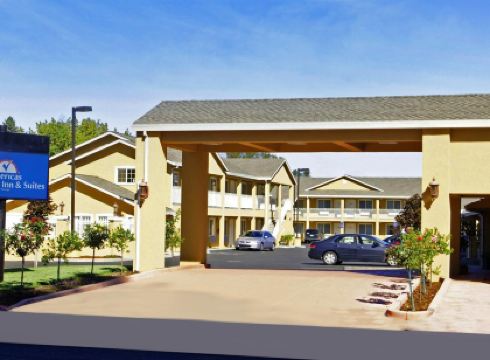 Fairview Inn & Suites
