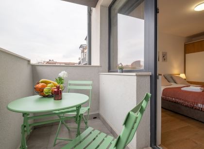 Gardenia Apartments