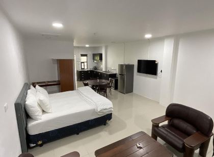 White Diamond Apartment
