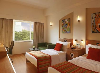 Lemon Tree Hotel, East Delhi Mall, Kaushambi