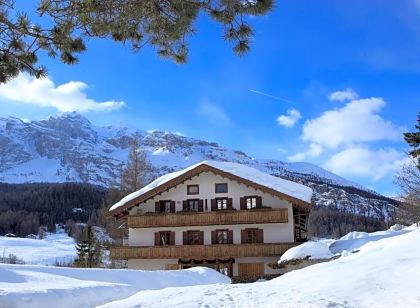 Hotel Menardi
