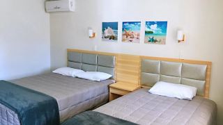 grosvenor-motel