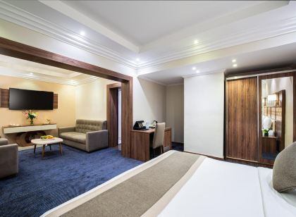 Golden Tulip Al-Zahabi