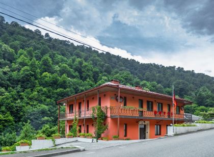 Ariana Family Hotel