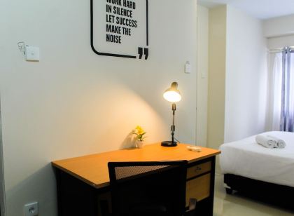 Stylish and Posh 1Br Gading Nias Apartment