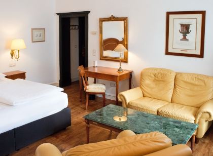 DORMERO Hotel Halle
