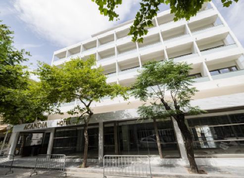 Acandia Hotel