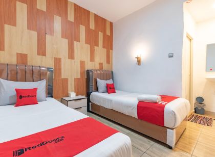 RedDoorz Syariah Near Kbc Batam Centre