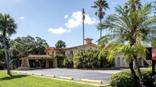 red-roof-inn-tampa-bay-st-petersburg