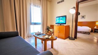 bm-acacia-hotel-and-apartments