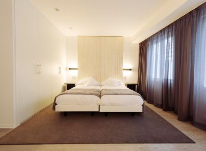 Hotel Lois