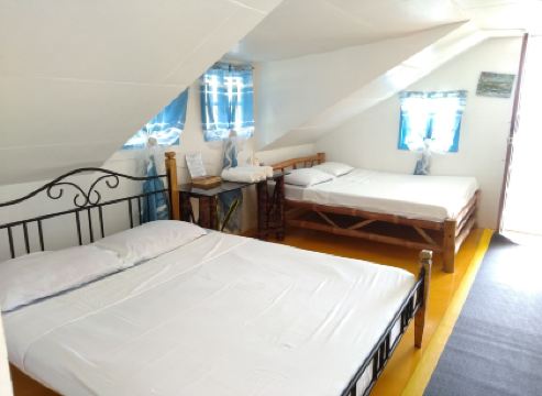 La Bella Beach House Cebu