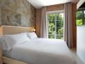 atocha-hotel-madrid-tapestry-collection-by-hilton