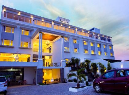 Hotel Raama