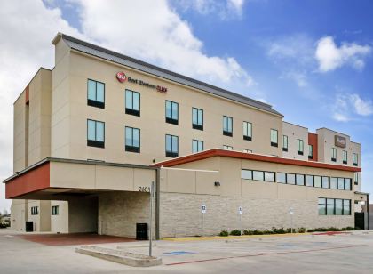 Best Western Plus Executive Residency Carlsbad Hotel