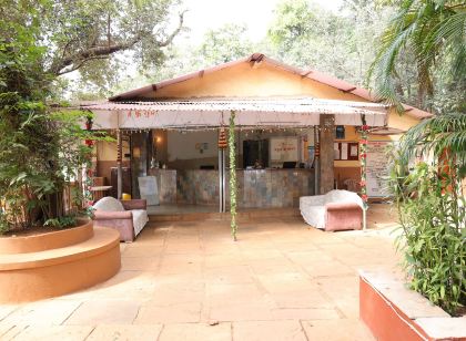 Gujarat Bhavan Hotel