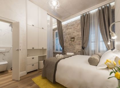 Zara Palace - Design Rooms