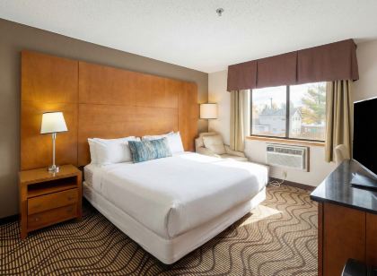 Oscoda Lakeside Hotel