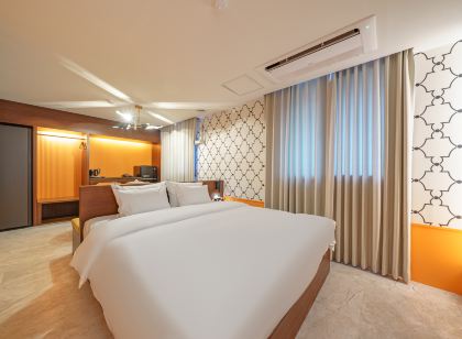 Yongin Hotel Pretty Petit