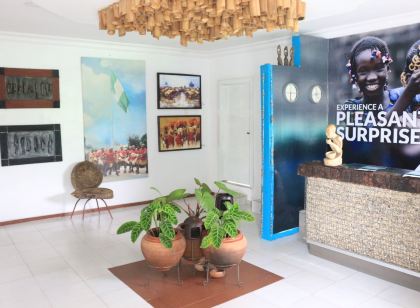 Naturemark Gallery & Guest House