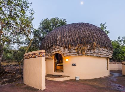 AHA 萊西迪文化村飯店