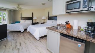 grand-caymanian-resort