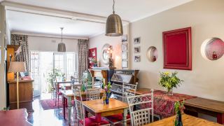 5th-avenue-gooseberry-guest-house