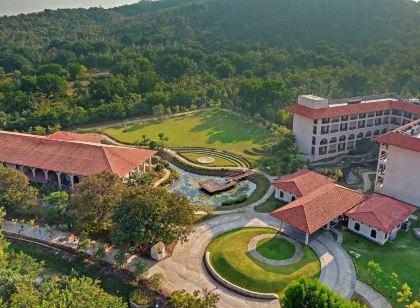Bhanu The Fern Forest Resort & Spa Jambughoda, Series by Marriott