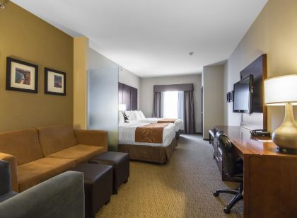 Comfort Suites