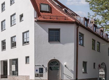 Limehome Dachau Konrad-Adenauer-STR