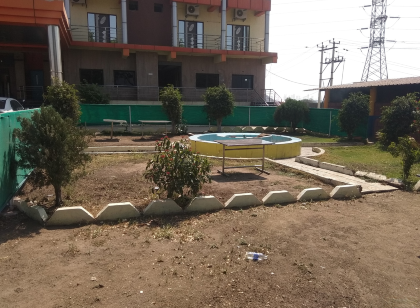 Veena Deluxe Lodge