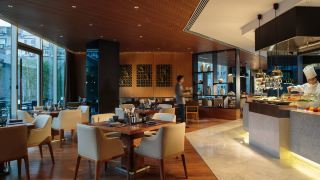 renaissance-beijing-wangfujing-hotel