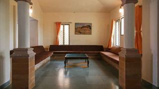 hotel-narayan-sarovar
