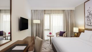 pullman-dubai-creek-city-centre-residences