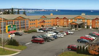 bridge-vista-beach-hotel-and-convention-center