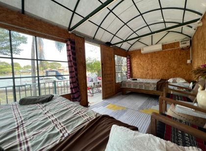 Ayutthaya Rive Camp and Yacht Charter