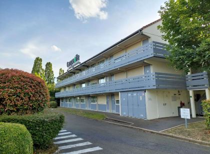 Hôtel Campanile Versailles Buc