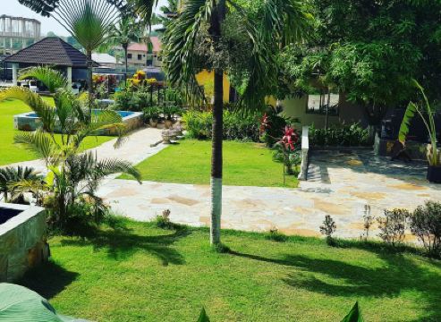 Sweet Garden Hotel