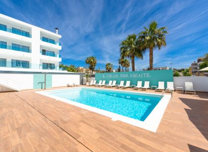 Plaza Santa Ponsa Boutique - Adults Only.