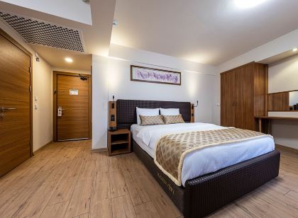 Madeen City Hotel