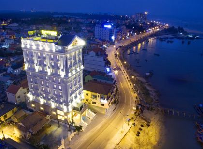 Riverside Hotel Quang Binh