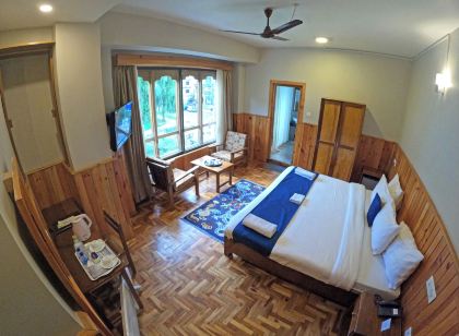 Khamsum Inn