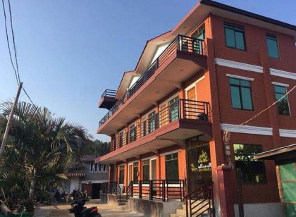 Full Moon Guest House