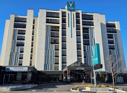 Vittoria Hotel & Suites
