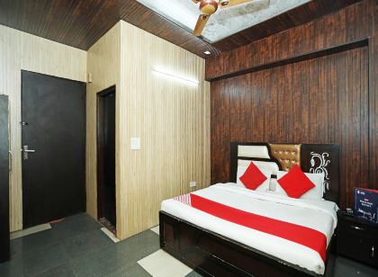 OYO 18530 Rest Inn