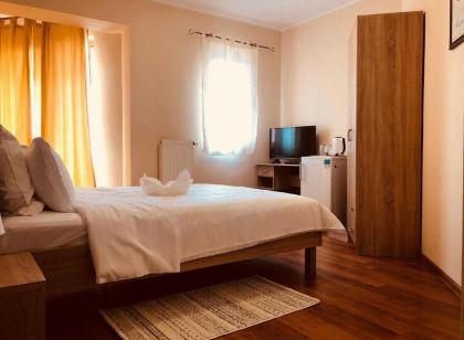 Monte Carlo Palace Rooms