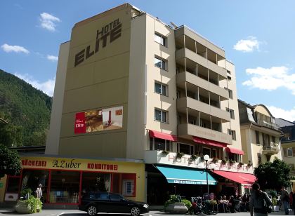 Elite
