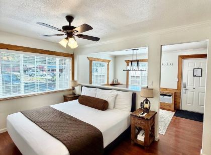 Shasta Inn
